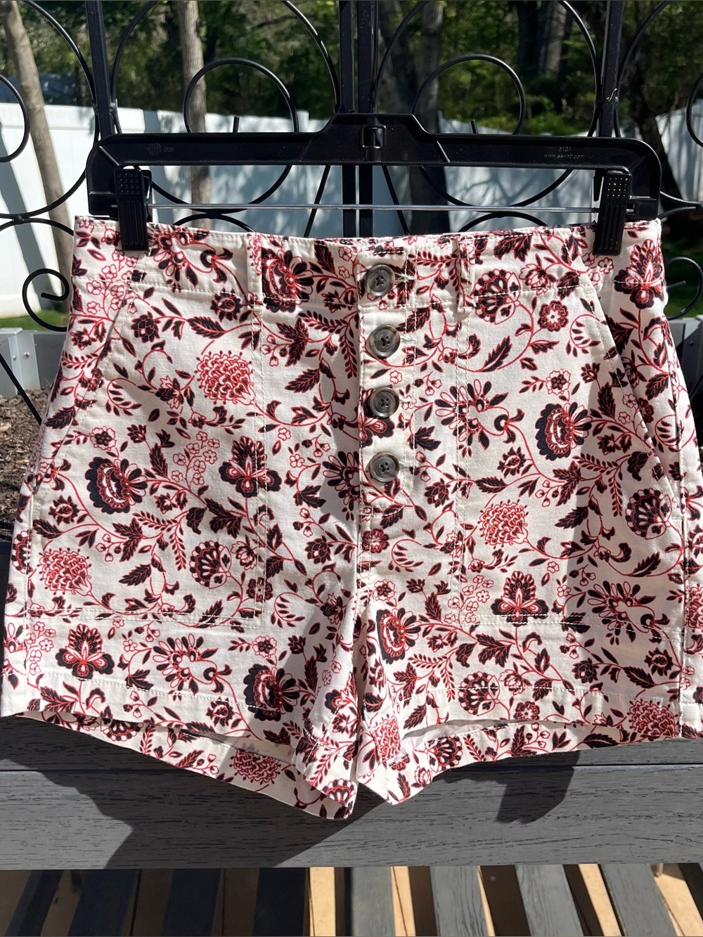 LOFT Floral Print Stretch Cotton Button Front Slash Pocket 4” Shorts Size 0